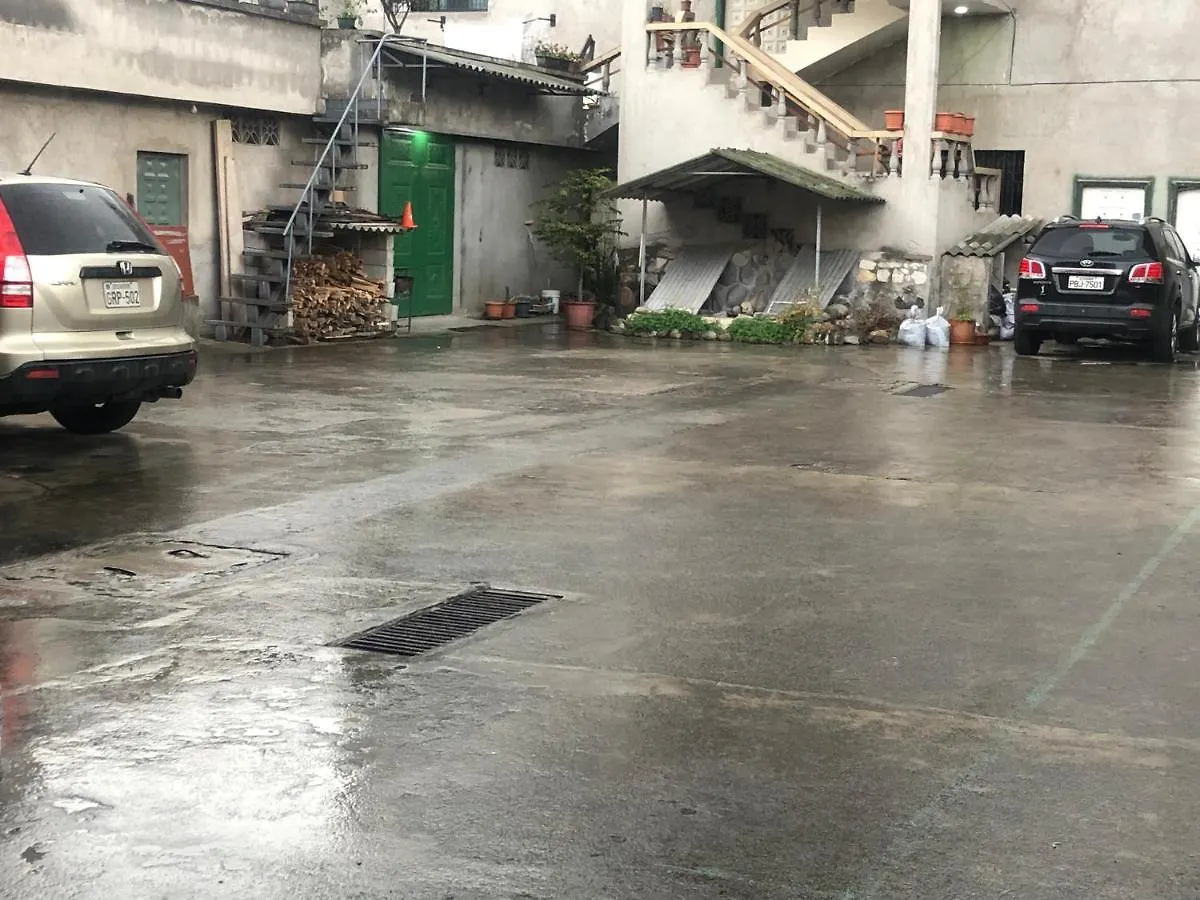 בית הארחה מלון Casa Inaקיטו