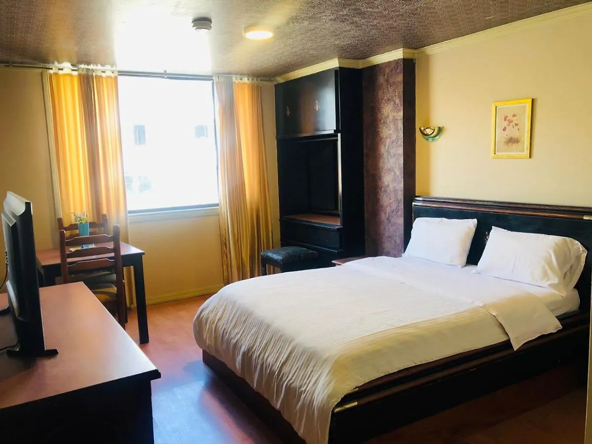 Casa Inaquito Hotel 0*, Quito